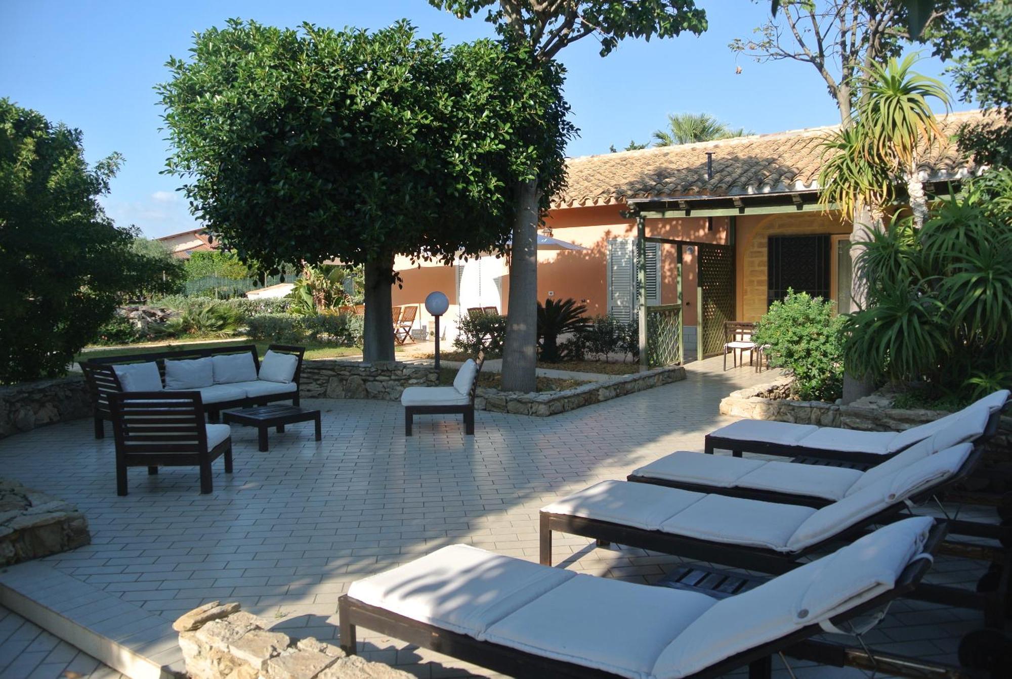 Villa Carlotta Resort San Leone Exterior photo