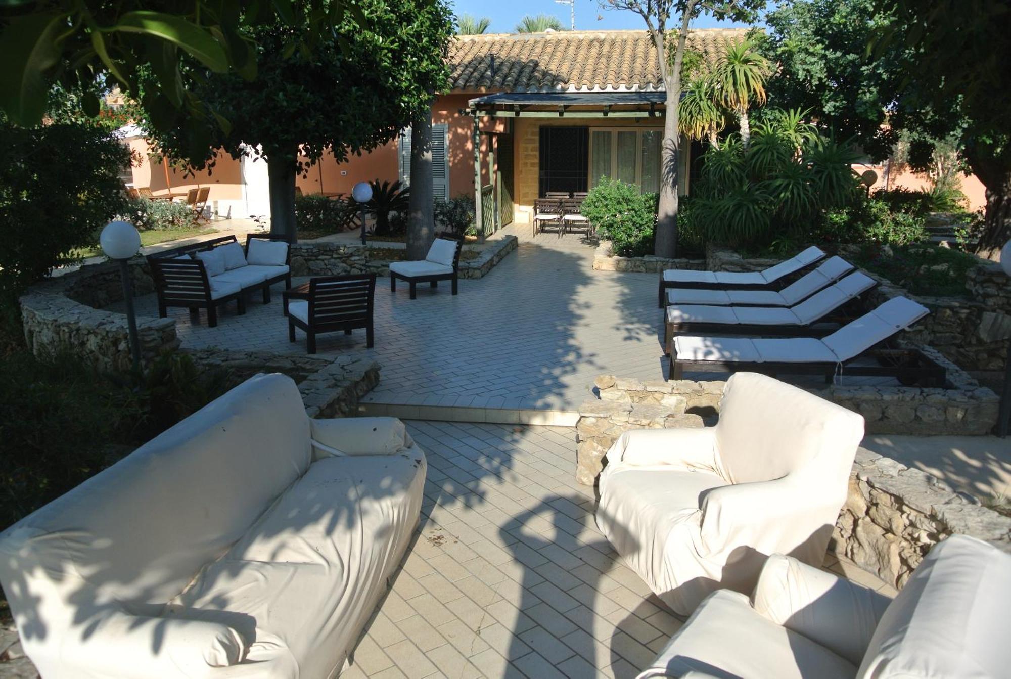 Villa Carlotta Resort San Leone Exterior photo