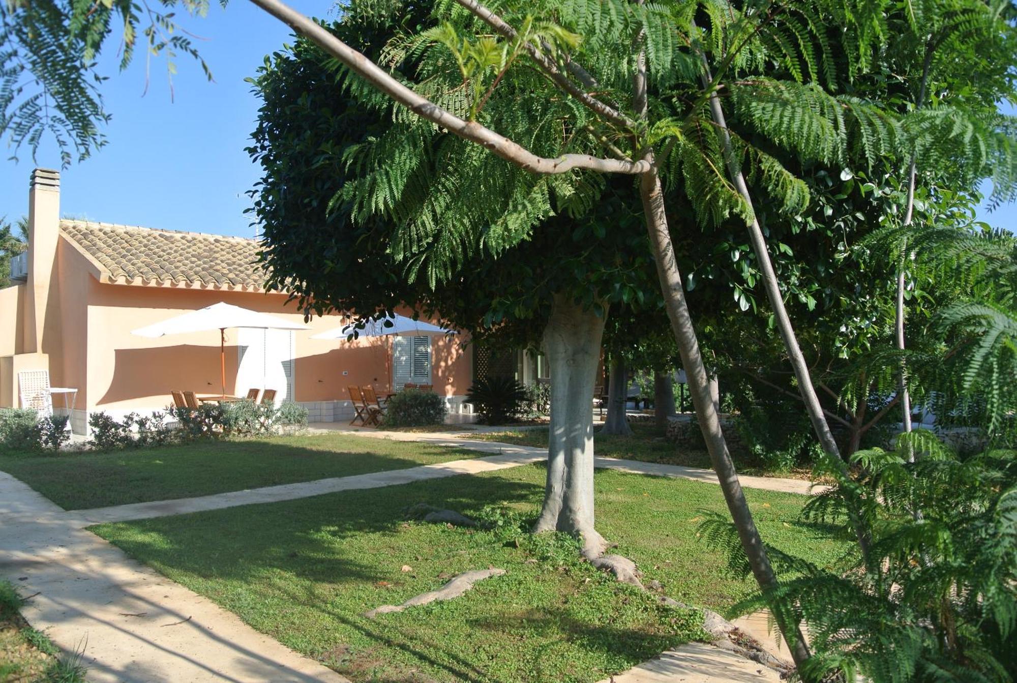 Villa Carlotta Resort San Leone Exterior photo